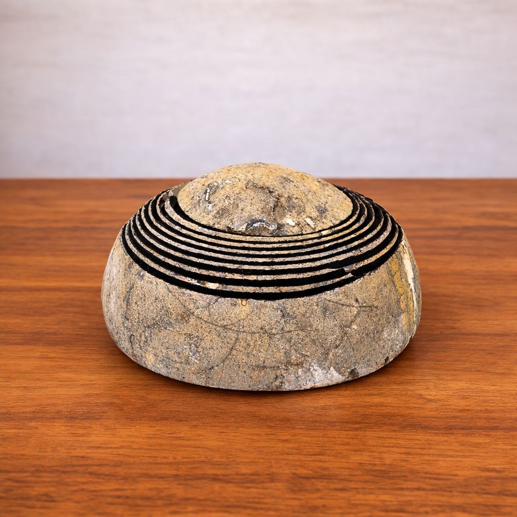 Bowls em Pedras Naturais com Acabamento Dourado